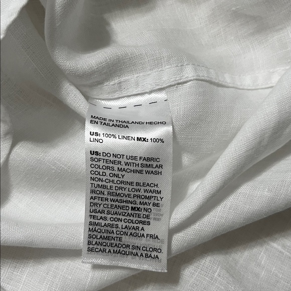 Chico's Classic White Button-Down linen Shirt - Picture 10 of 10